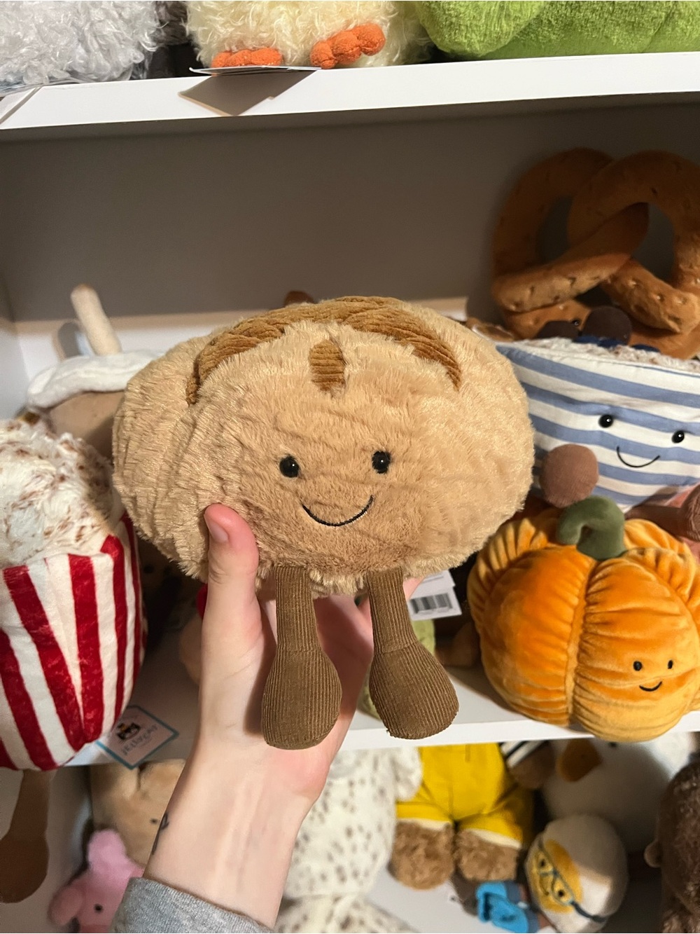 Jellycat Sourdough NWT.